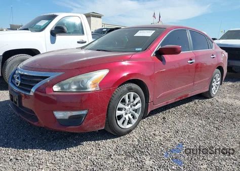 2014 Nissan Altima 2.5 S z USA, uszkodzony, nr VIN 1N4AL3AP1EC277339